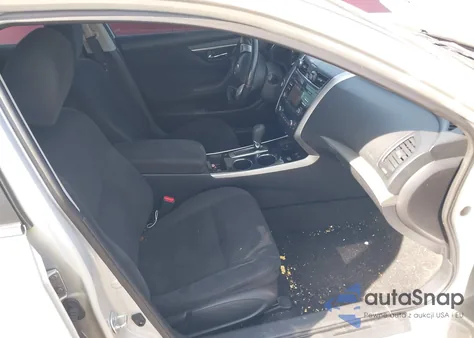 2014 Nissan Altima 2.5 Sv z USA, uszkodzony, nr VIN 1N4AL3AP4EC265590